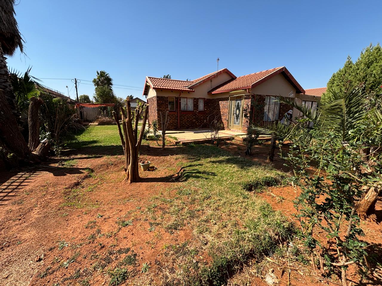 To Let 3 Bedroom Property for Rent in Danville North West